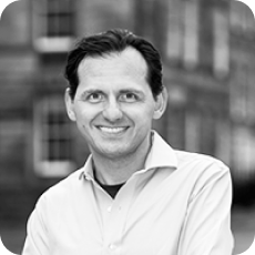 Dr. Gregor Hofer