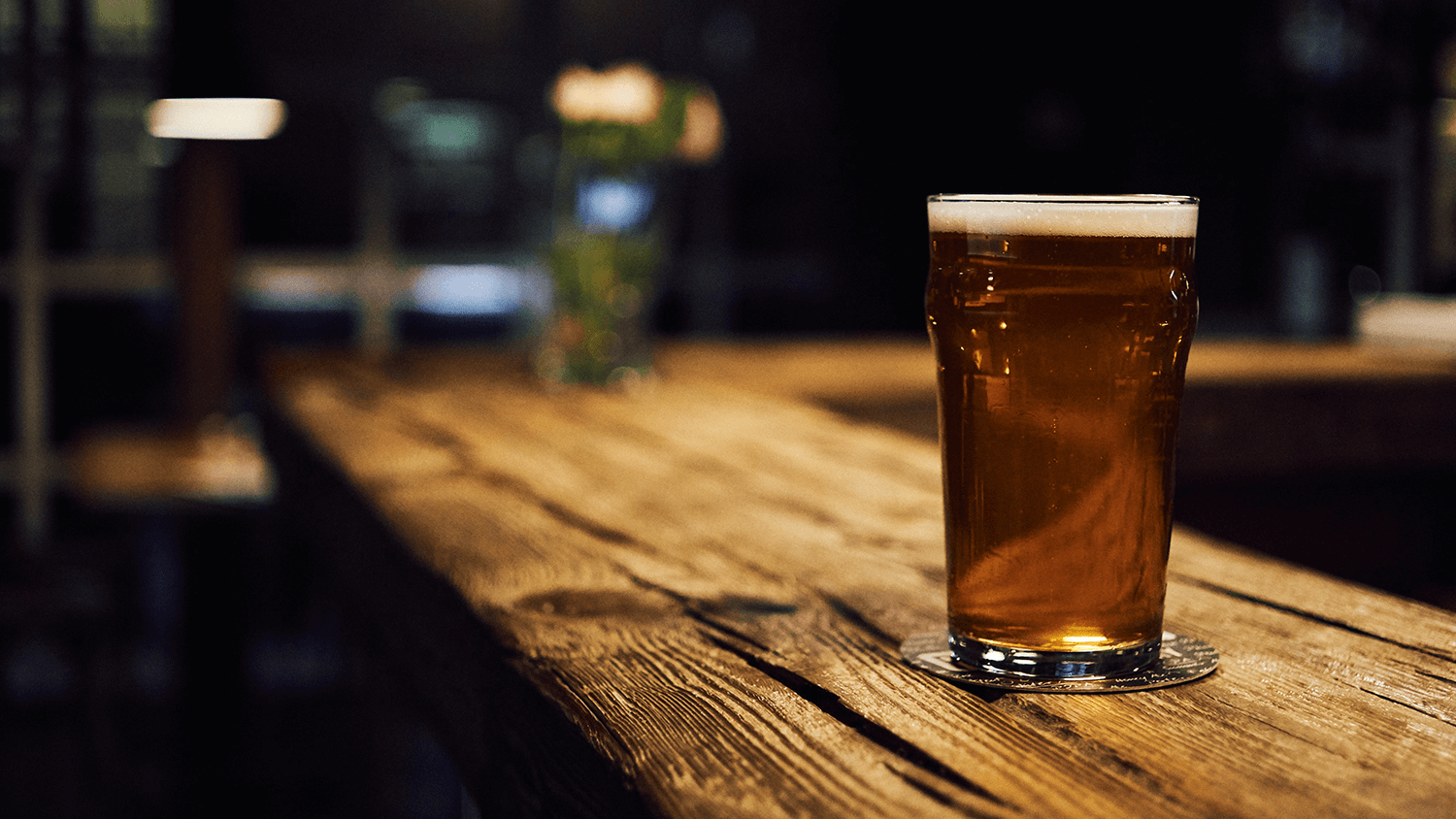 Well over a third of pub goers miss the buzz of the crowd in pubs