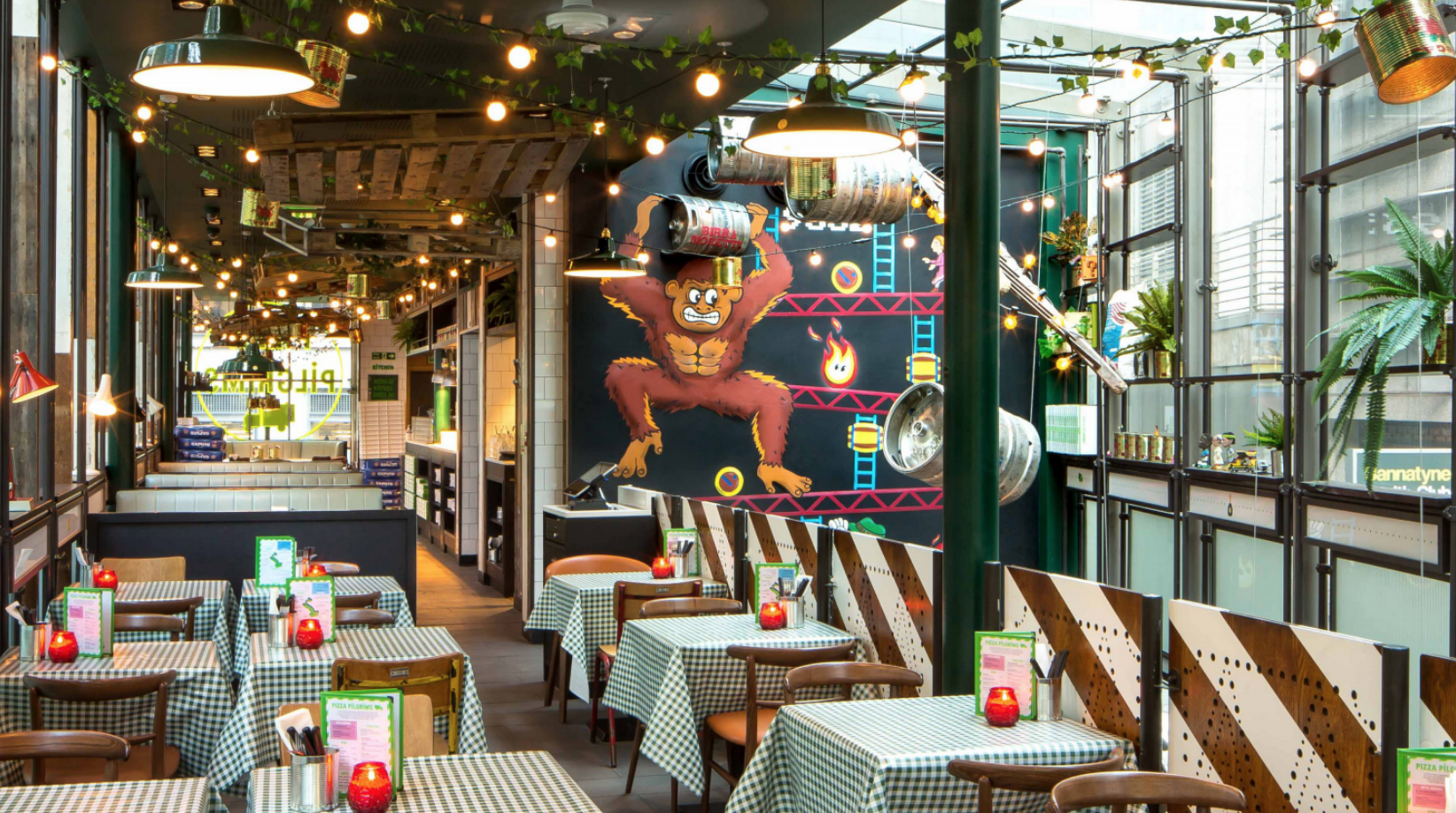 Restaurant area in Pizza Pilgrims