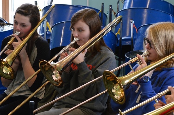 Trombone playing is a challenging but rewarding activity that can be enjoyed by people of all ages. However, one of the biggest challenges faced by trombone players is learning and maintaining proper hand positioning. This is where TromboneBuddy™ comes in.