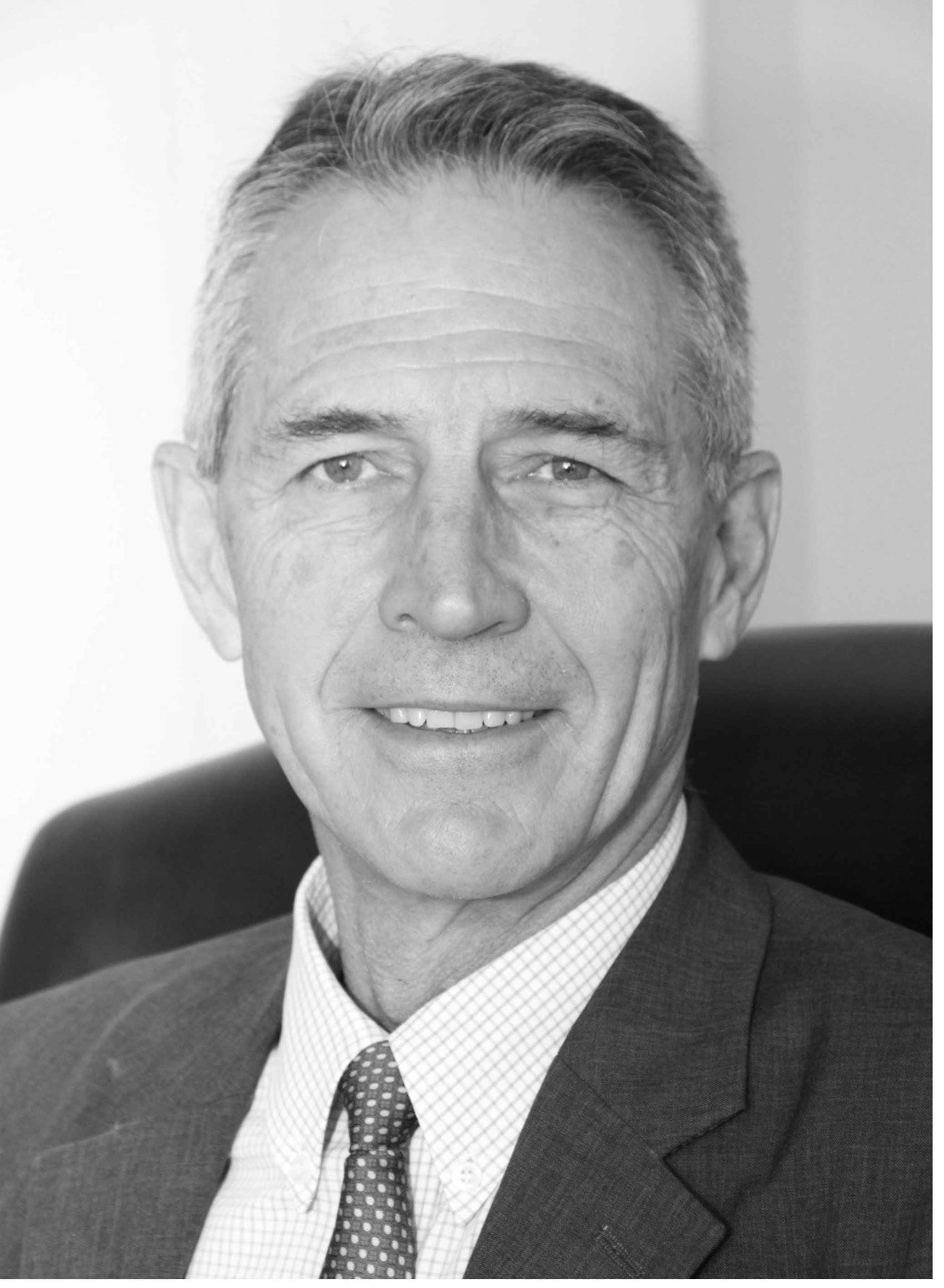 executive-forecast-people-dr-nicholas-crisp