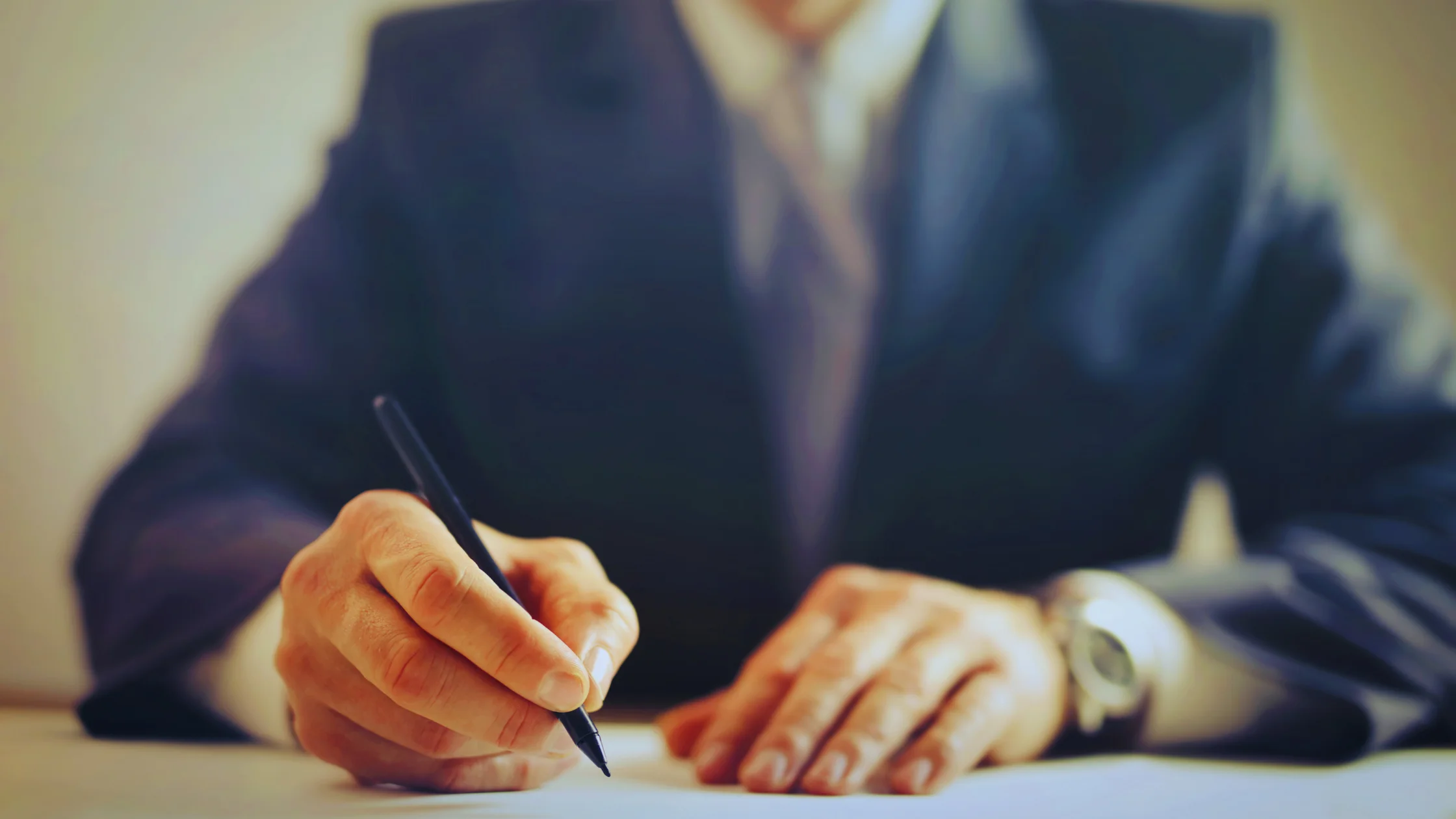 How to a Real Estate Agent in Arkansas?