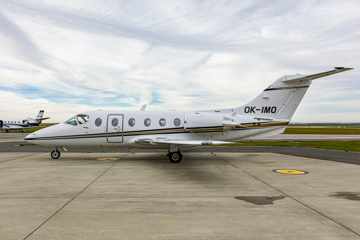 2001 Beechcraft Beechjet 400A (OK-IMO)