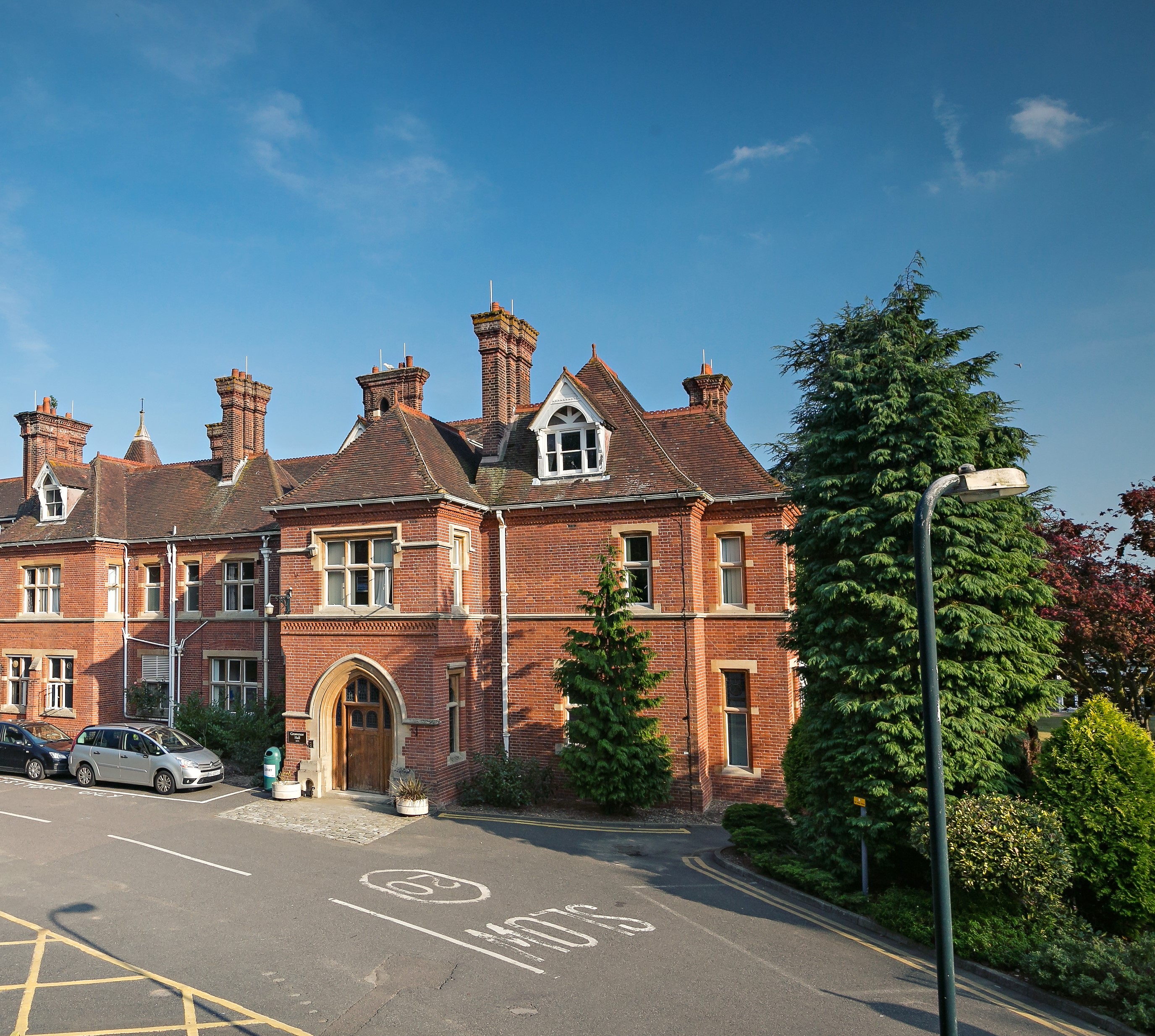 Grosvenor Hall Kent Outdoor Education Kingswood