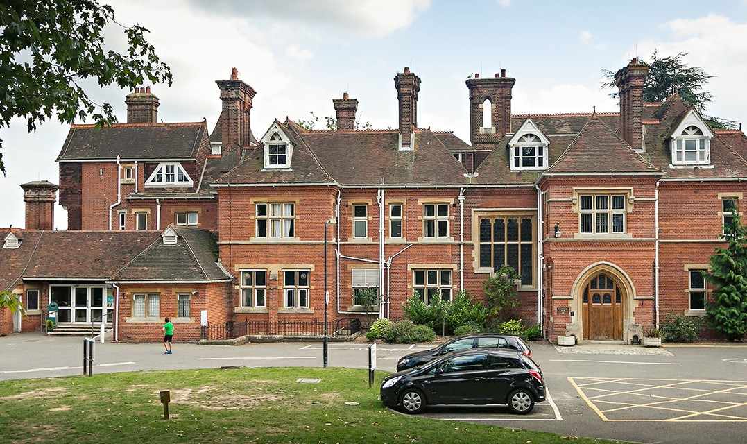 Grosvenor Hall Kent Outdoor Education Kingswood