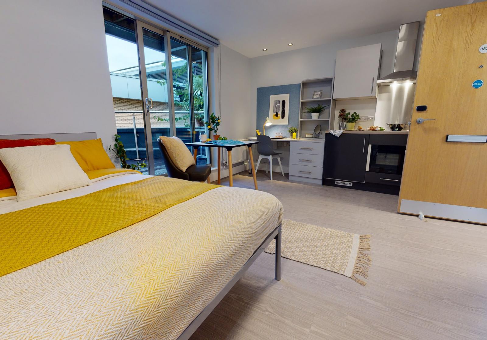 iQ Hoxton, London | Student Accommodation