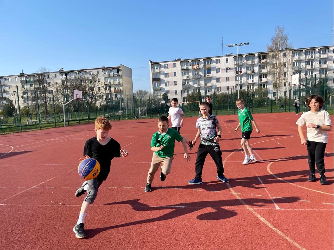 SZKOŁA KOSZYKÓWKI 3X3 FITBASKET KLASA 3X3