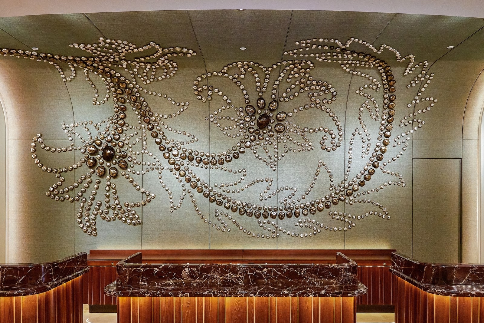 Custom glass wall art Blown design