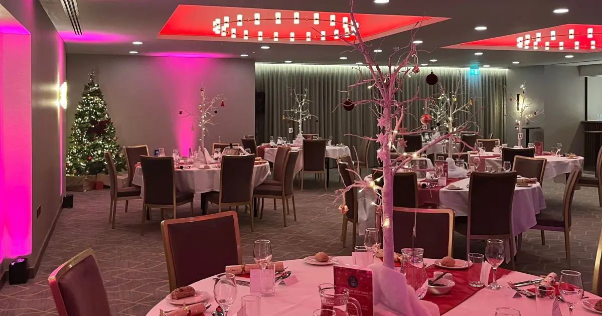 Difference between white christmas and holiday inn movies