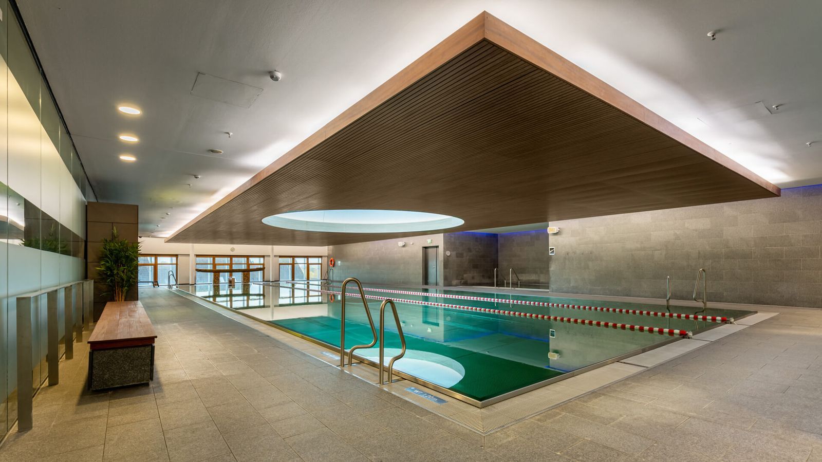 Premium Fitnessstudios Holmes Place