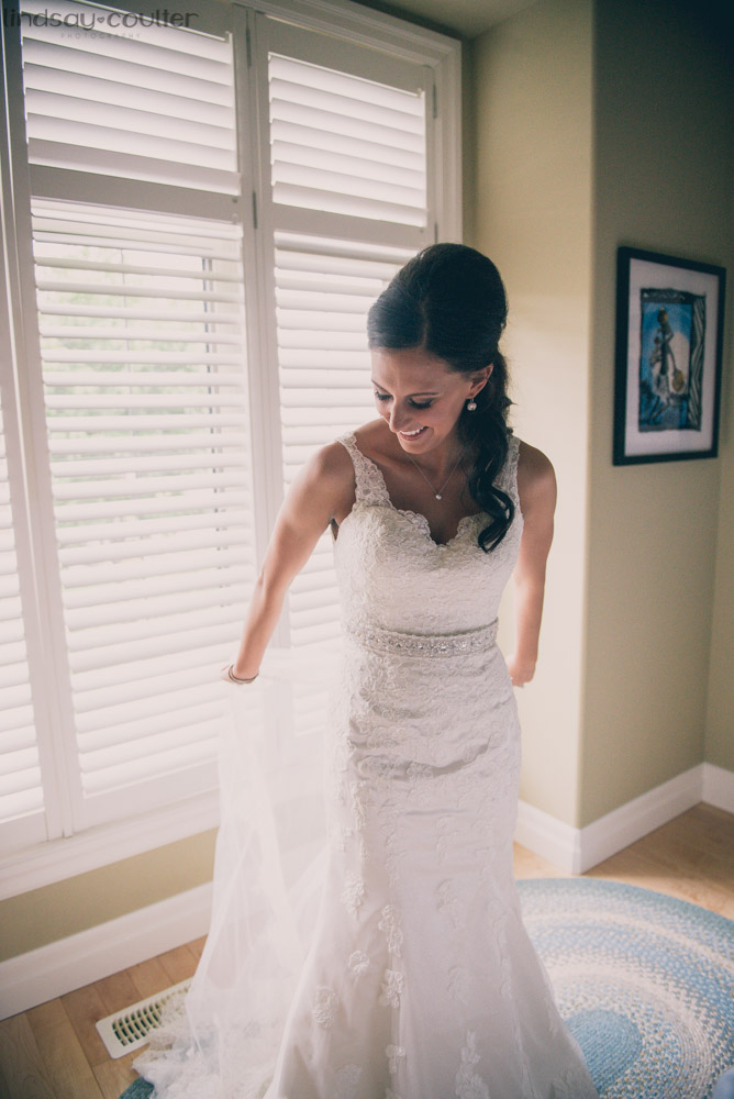 Ashley & Ryan Whistle Bear Golf Club Lindsay Coulter Wedding Photographer in Kitchener