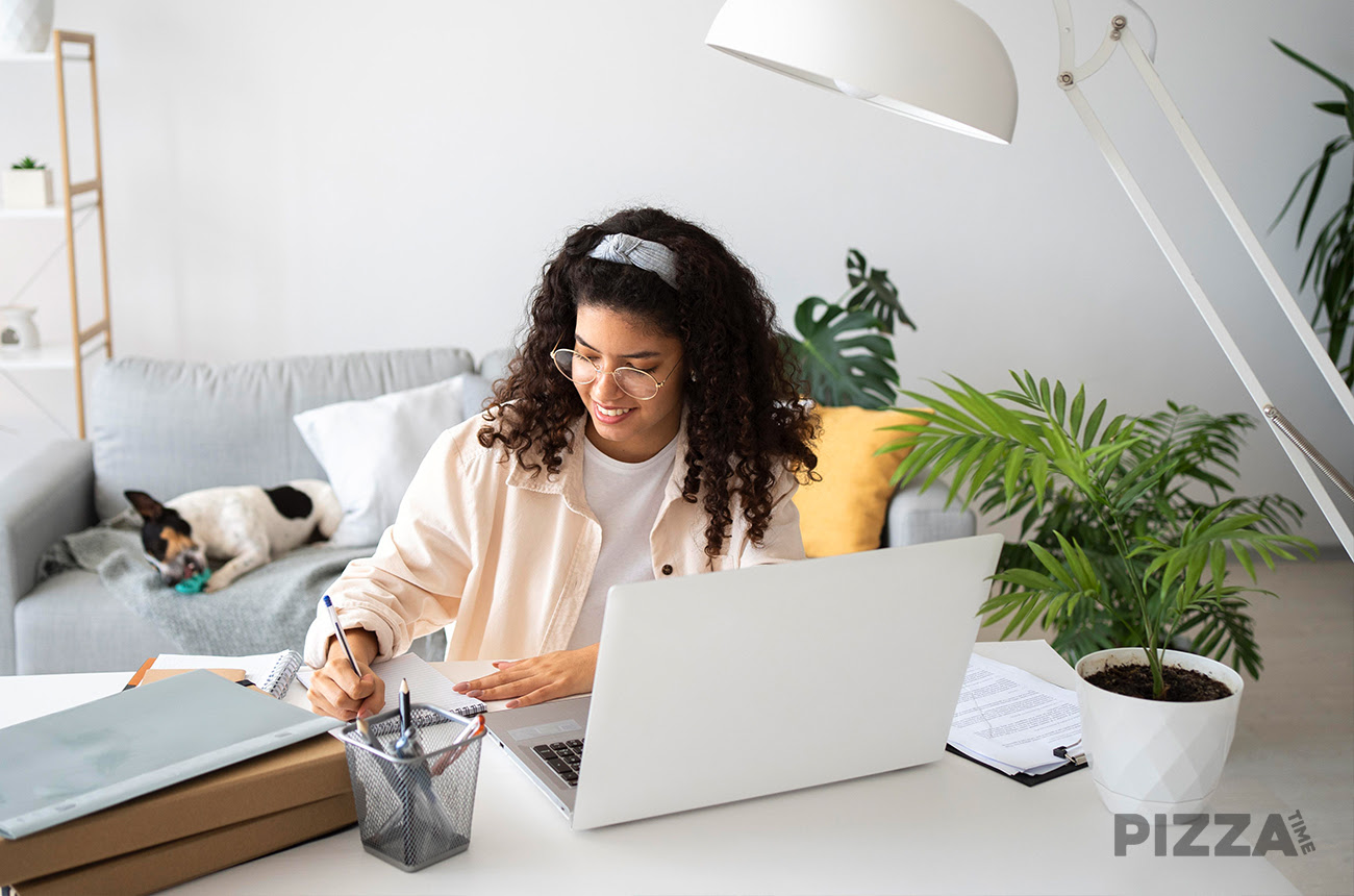 Mastering Work-Life Balance in Remote Work Environments - Pizzatime