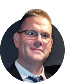 Headshot of Seamless employee, Kris Patterson