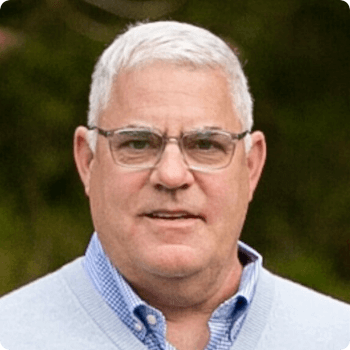 headshot of Seamless.AI's VP of Finance; Trent Walklett