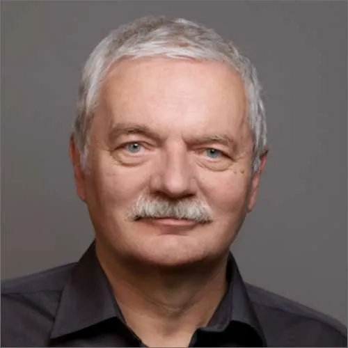 Dr. Udo Baer, Gründer Semnos Verlag