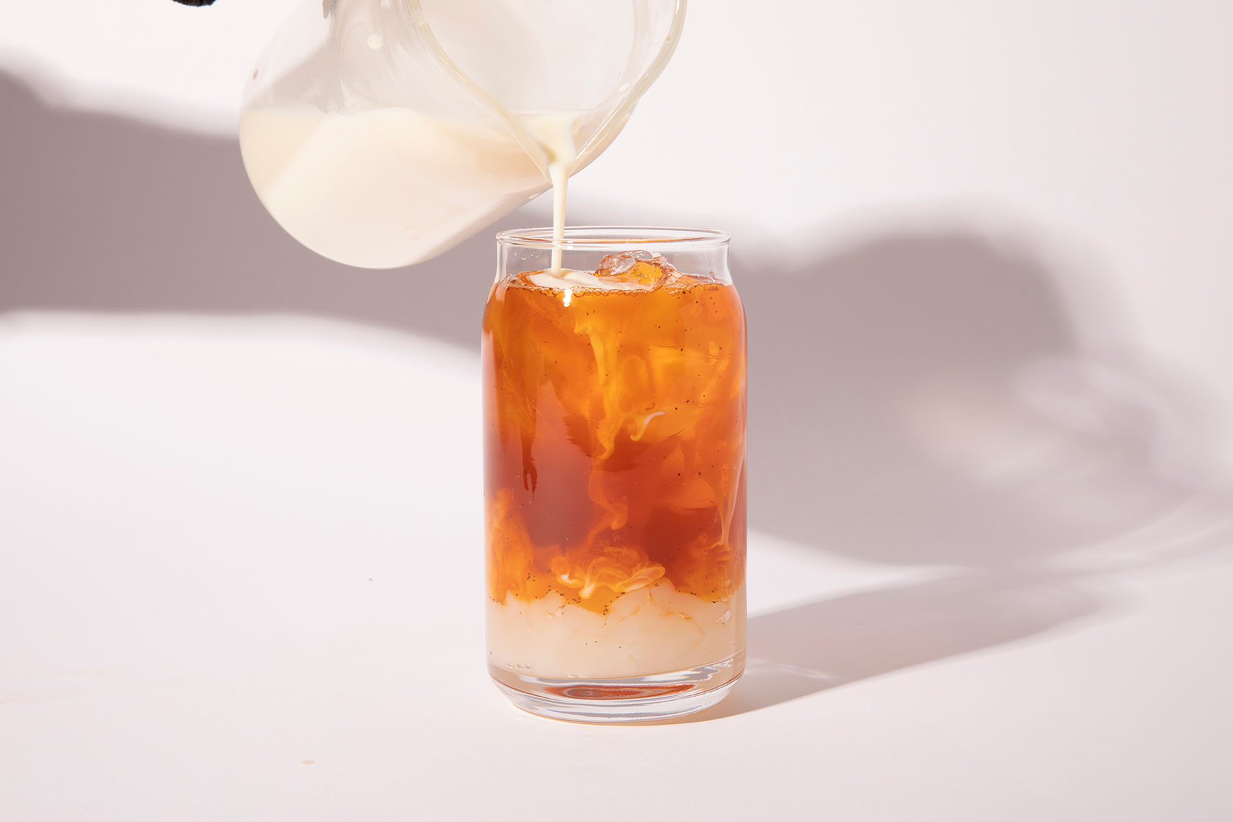 How to Leverage Shadows in Product Photography soona