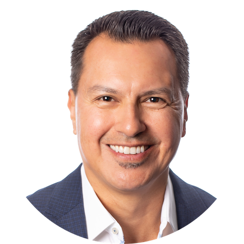Manny Ruiz headshot
