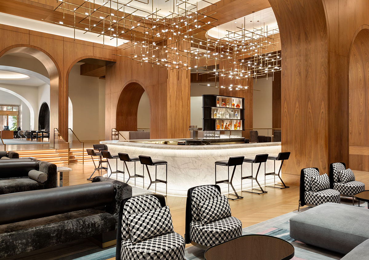 Lobby bar and seating area at Signia San Jose