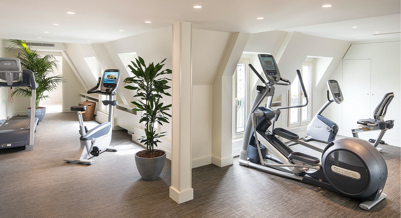 Foto de la sala de fitness del hotel Napoléon Paris