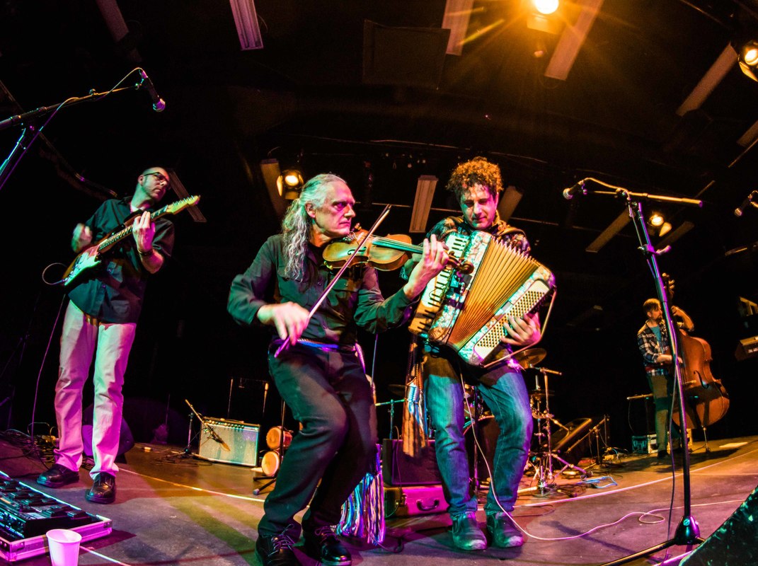 Le Fuzz band members performs onstage