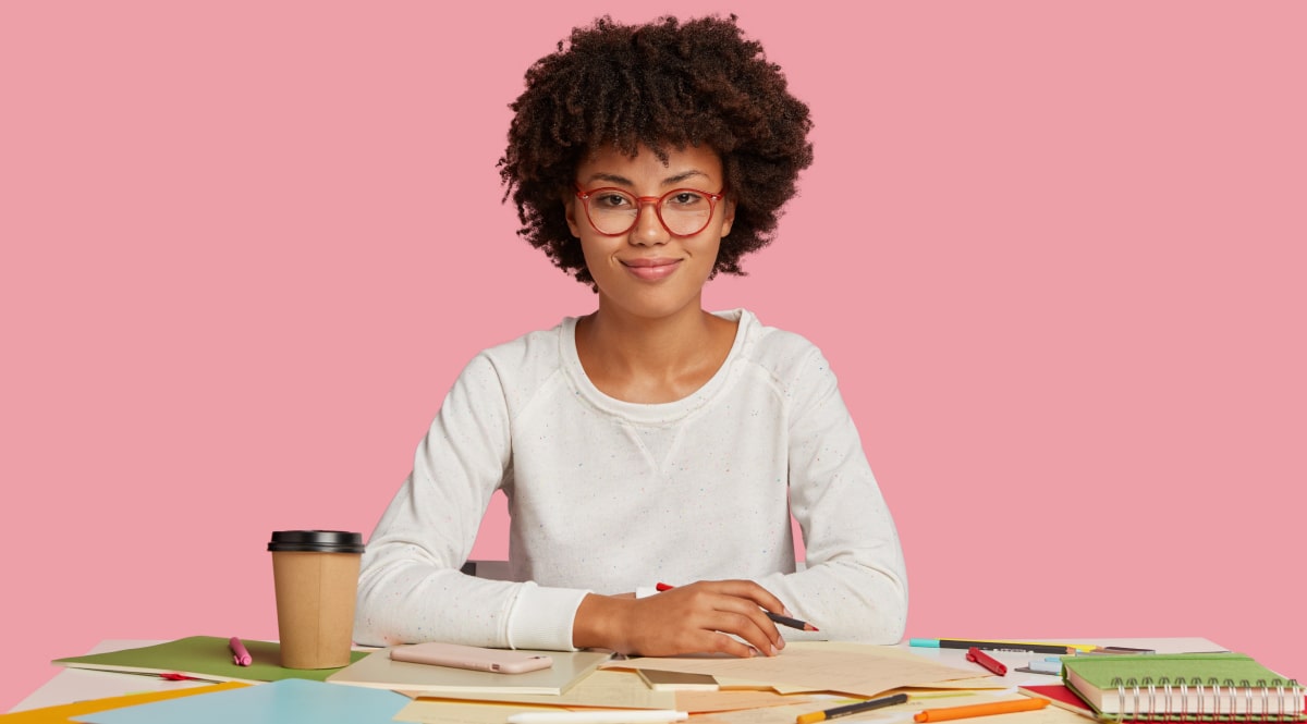 Graphic Design vs Illustration: What's the Difference?