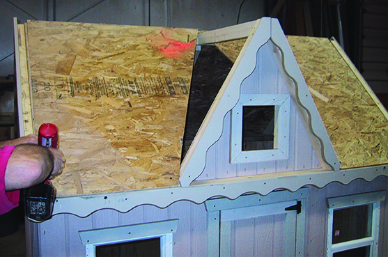 Step 4: Installing the roof.