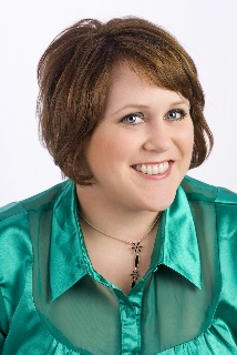 Melanie Schroeder headshot