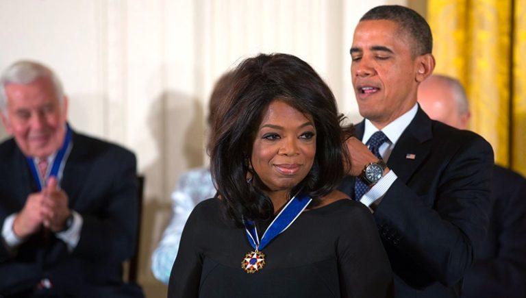 President Barack Obama awards the 2013 Presidential Medal of Freedom to Oprah Winfrey during a ceremony in the East Room of the White House, Nov. 20, 2013. (OFFICIAL WHITE HOUSE PHOTO BY LAWRENCE JACKSON)