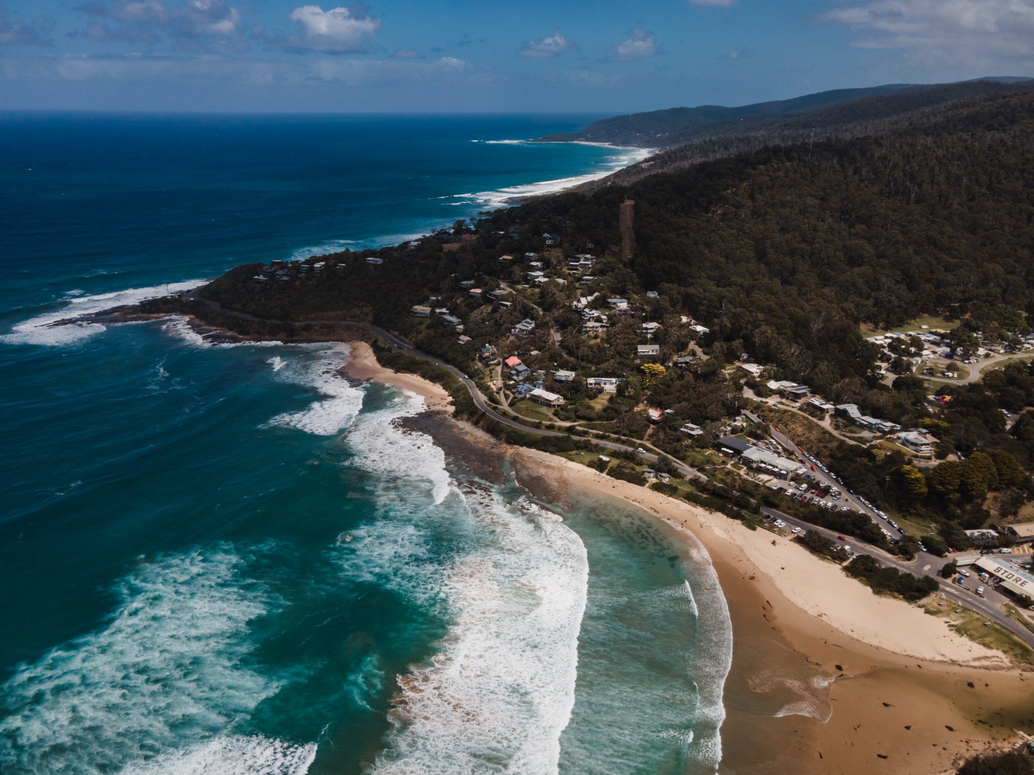 FOH Staff Wye Beach Hotel in Victoria Jobs Backpacker Find a job