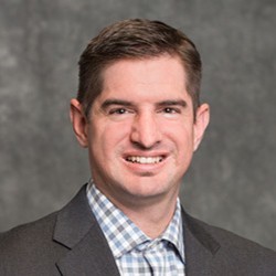 Headshot of Kevin Smith