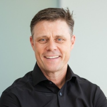 Headshot of Mark Mcinnes
