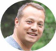 Headshot of Dan Deigan