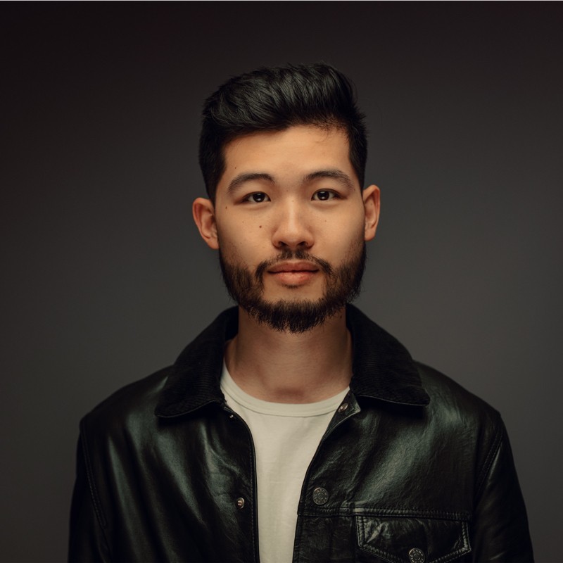 Headshot of Ding Zheng
