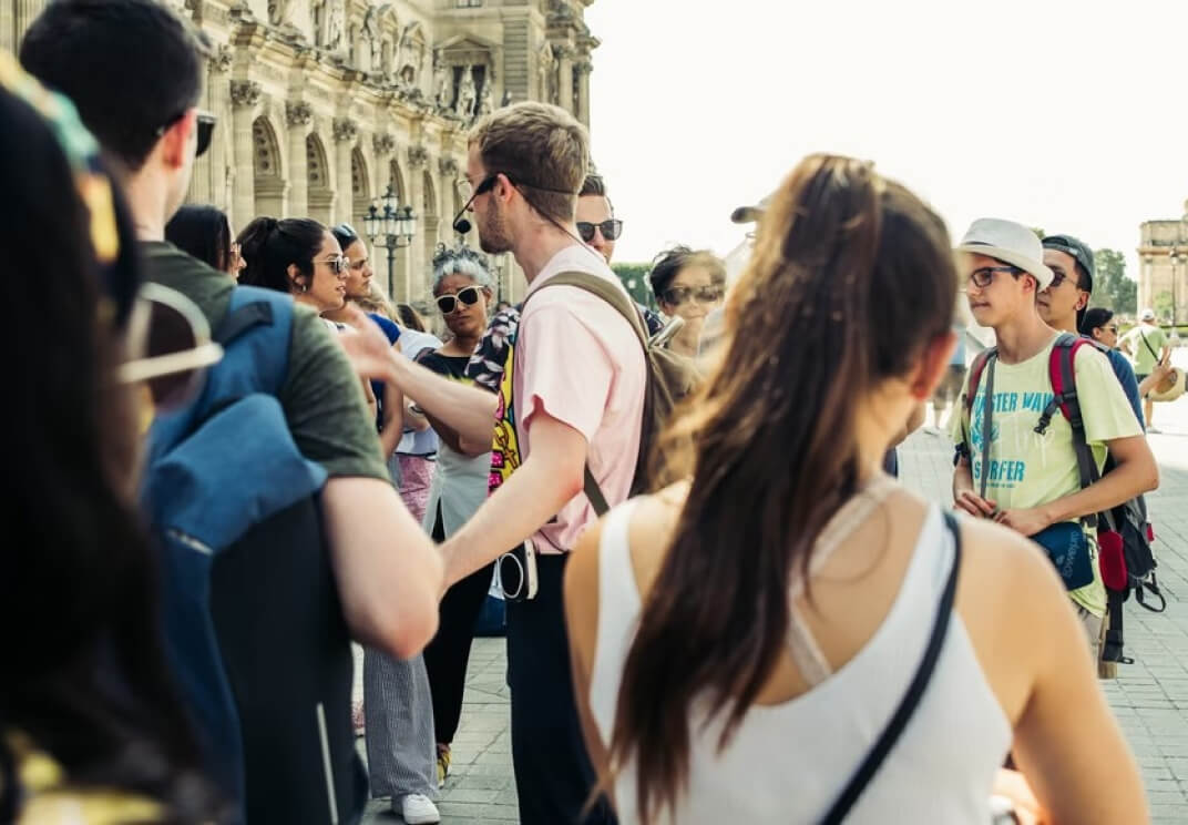 planifier les horaires des guides touristiques