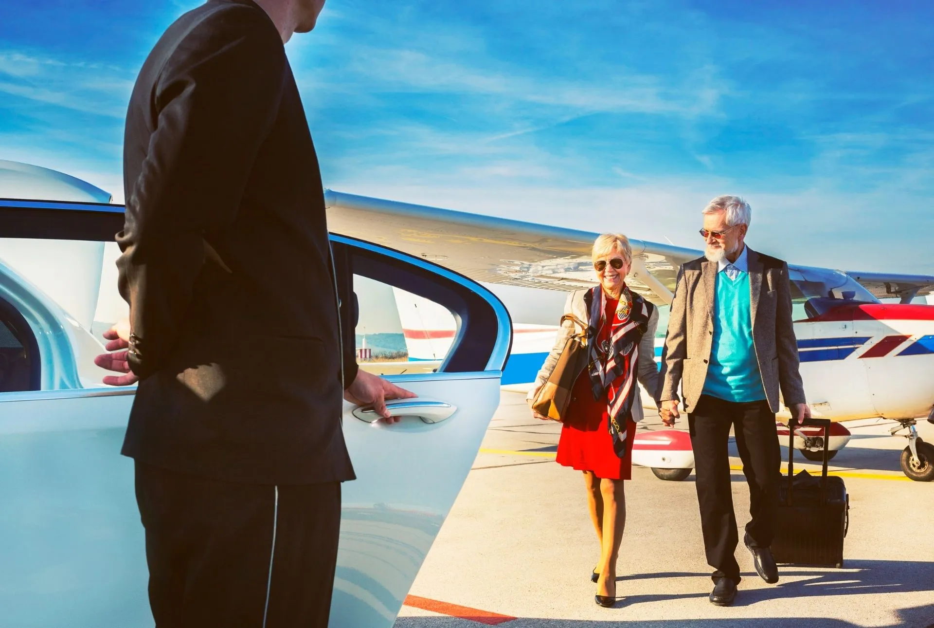 private chauffeur who welcomes his clients