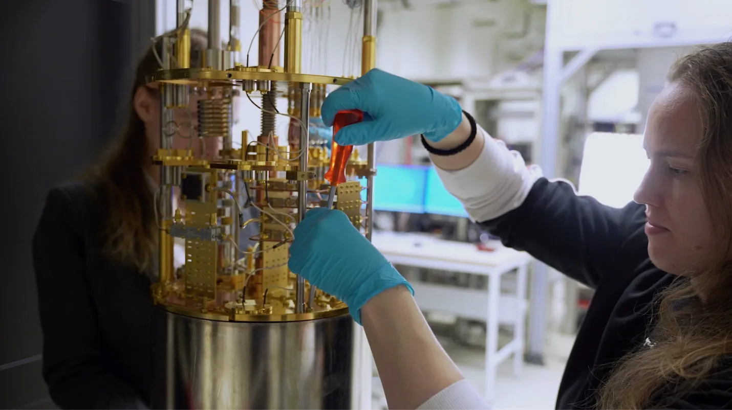 Quantum control infrastructure software products | Q-CTRL