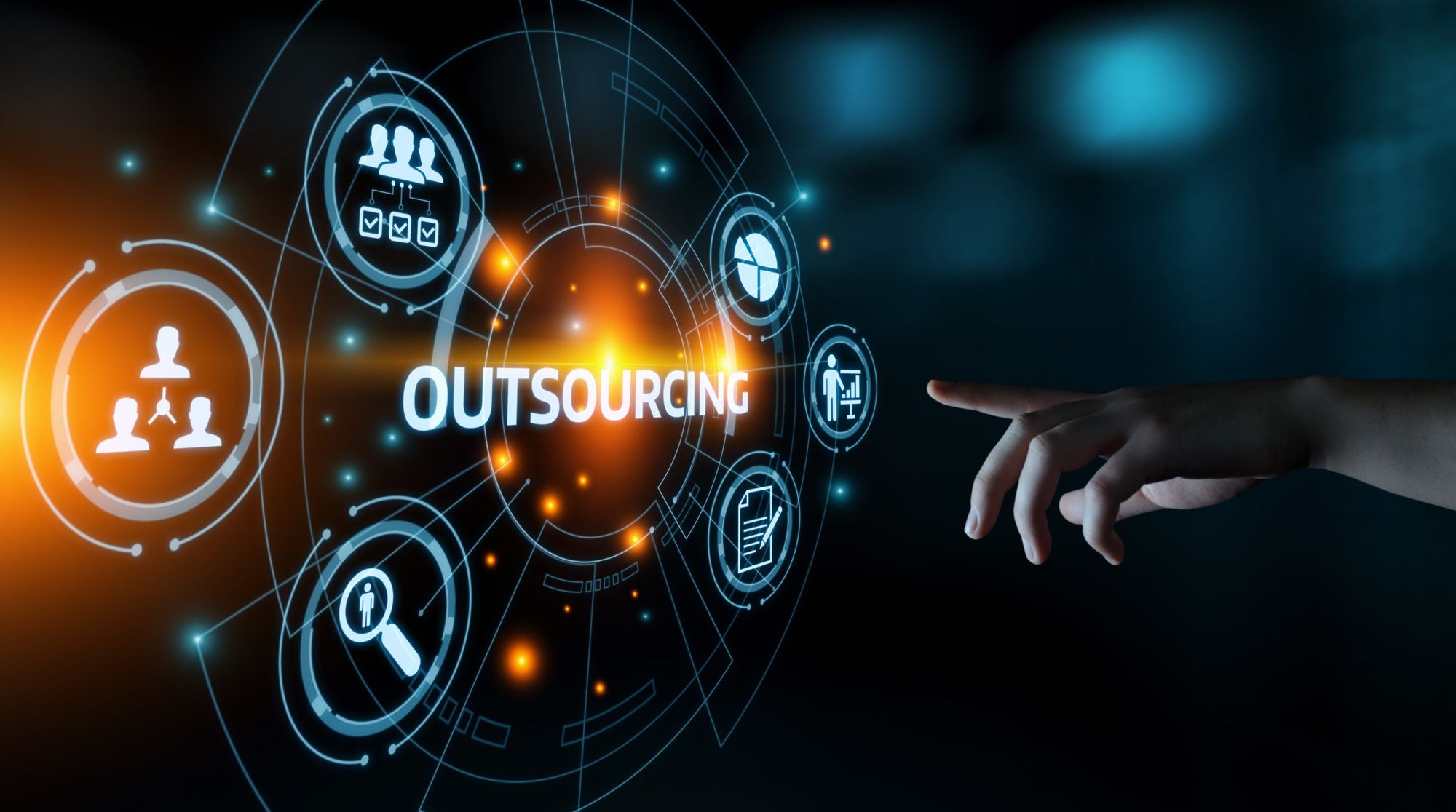 7 Reasons Why Companies Outsource Software Development