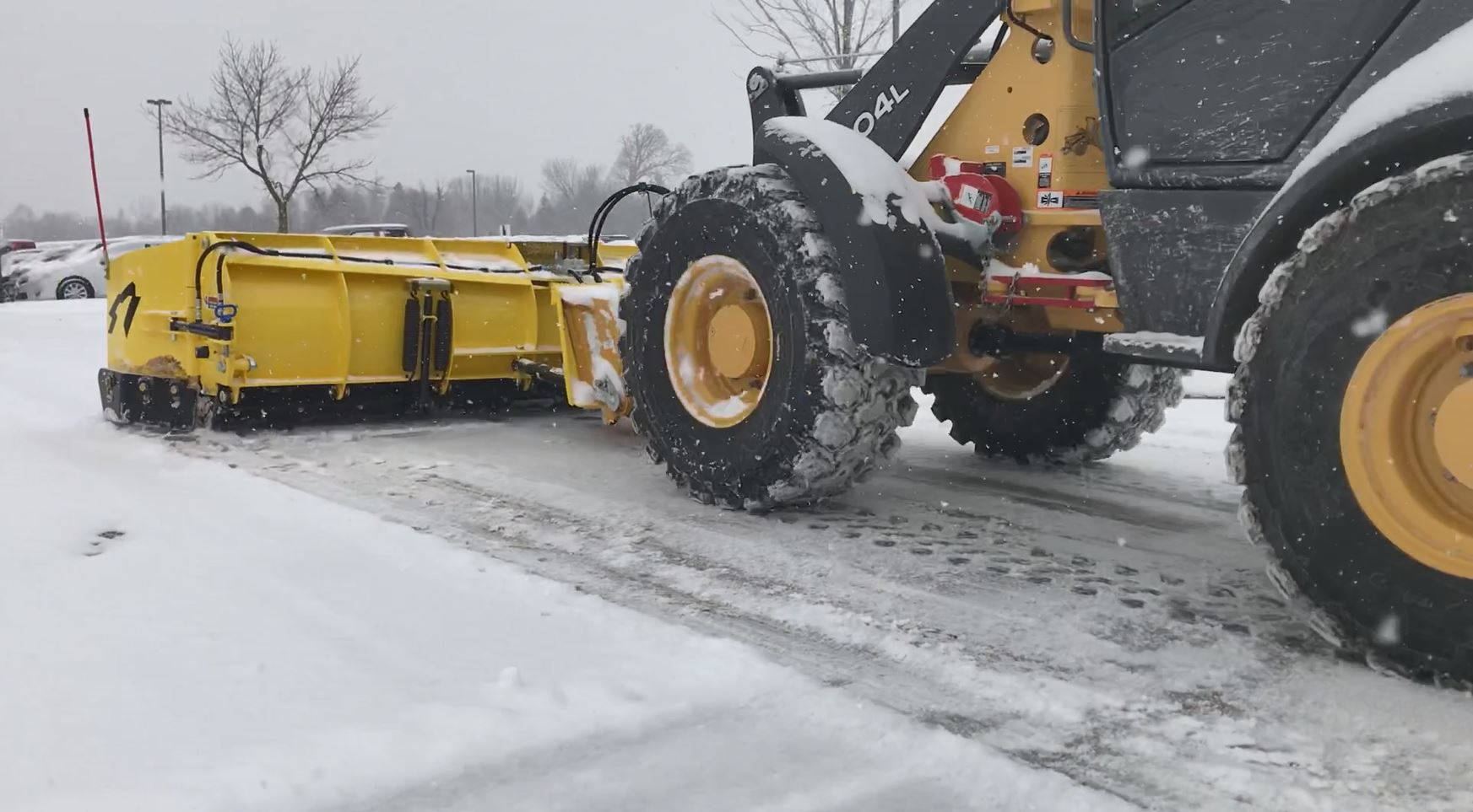 cpmpact wheel loader with SnowWolf snowplow