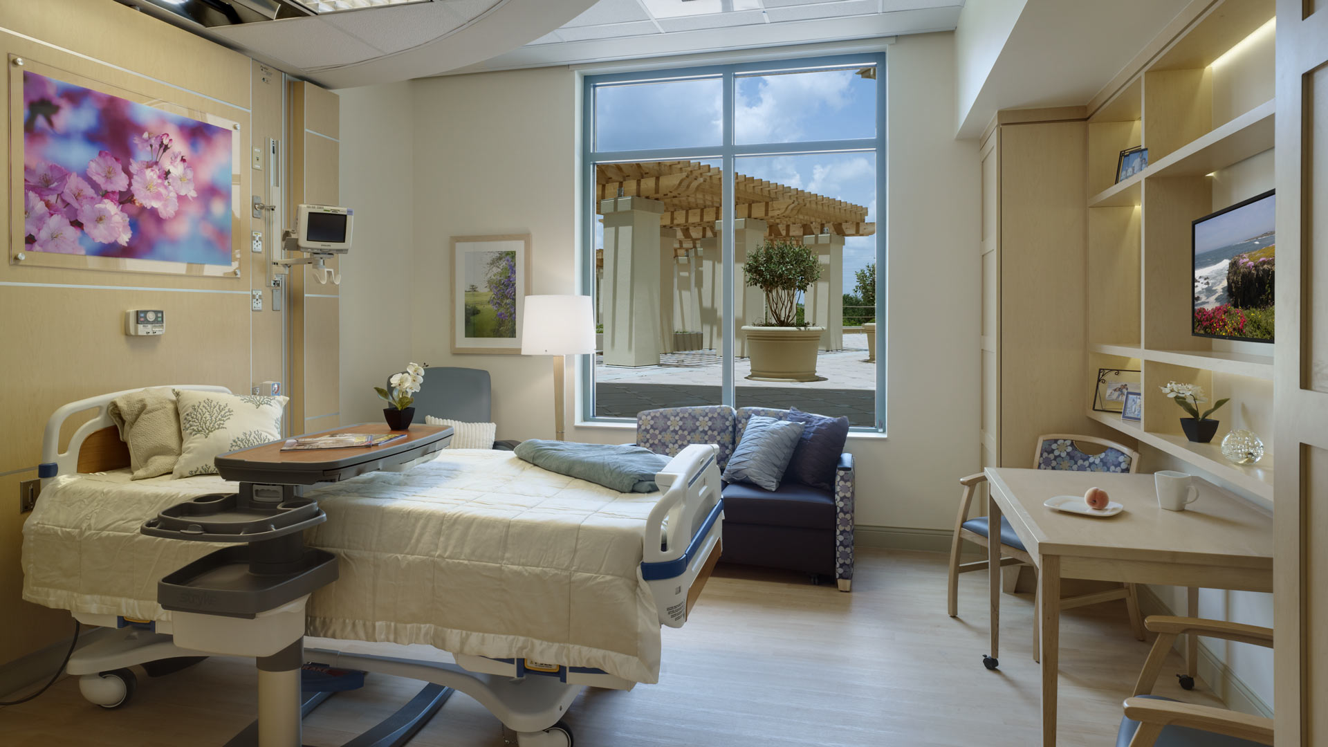 AdventHealth Celebration Patient Tower Interior Design