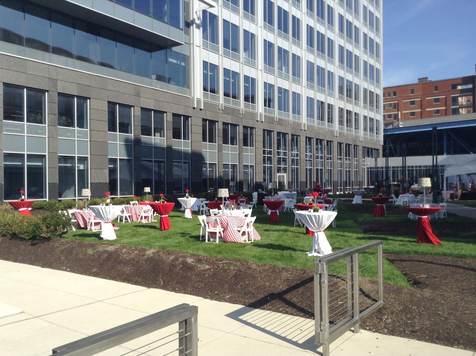 Lago Custom Events | Cleveland Weddings & Events