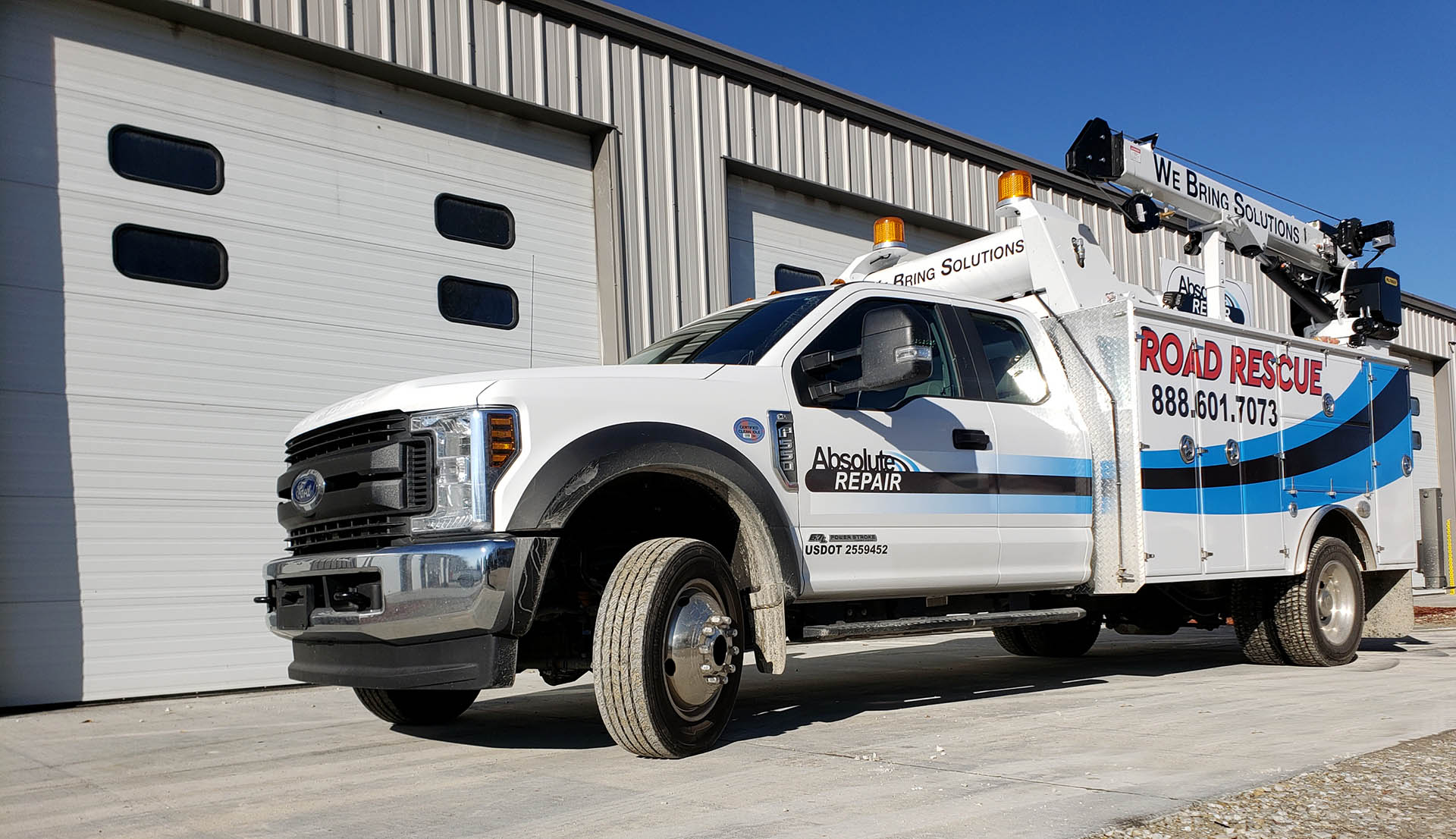 Emergency Roadside Service for Trucks at Absolute Repair