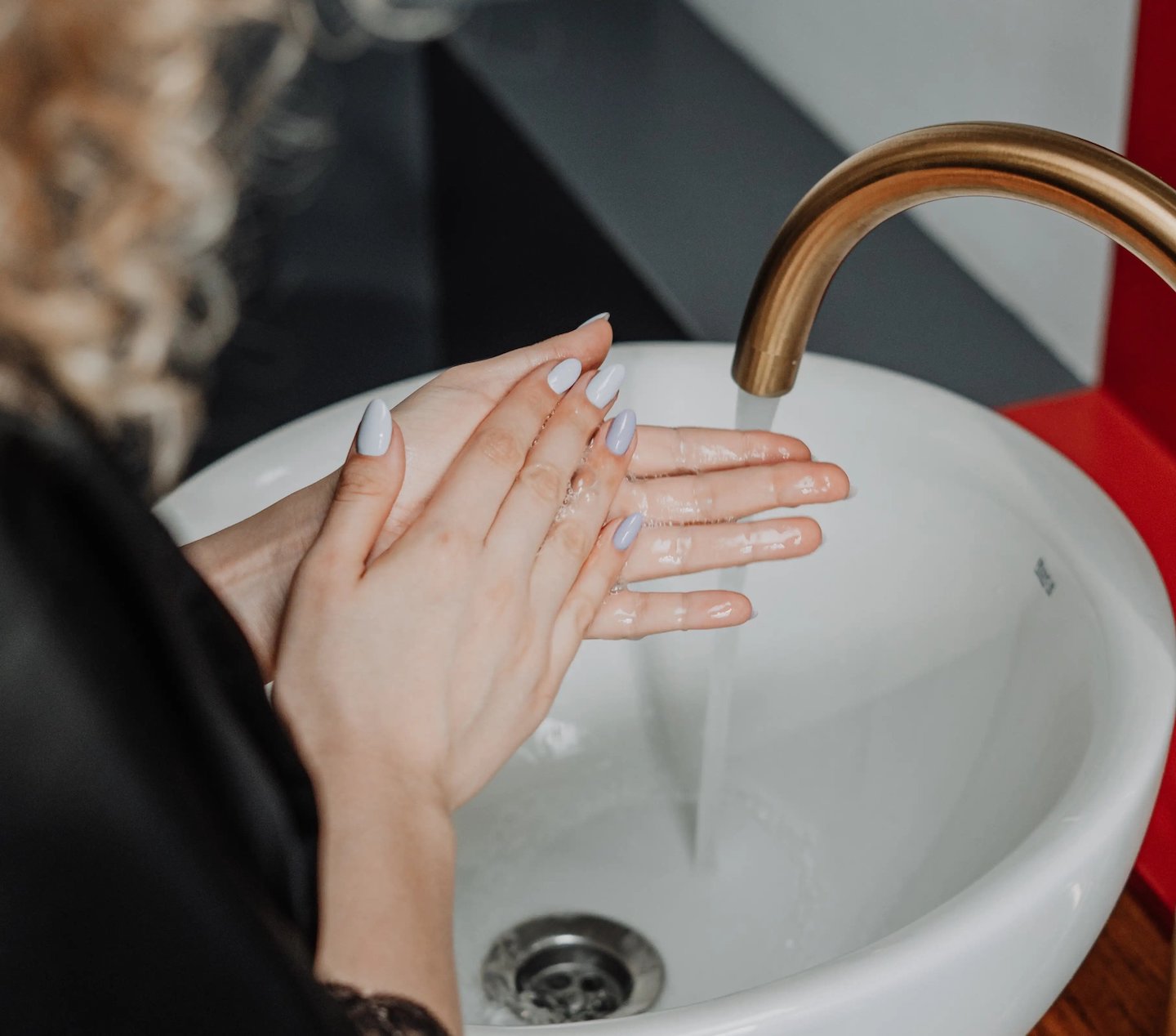 10 Salon Safety Tips for a Healthy Salon Business