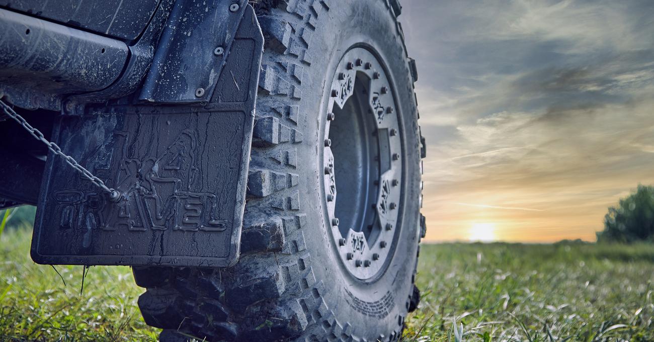 Mud Flaps Pros & Cons (Are They Worth It?) Junkyard Mob