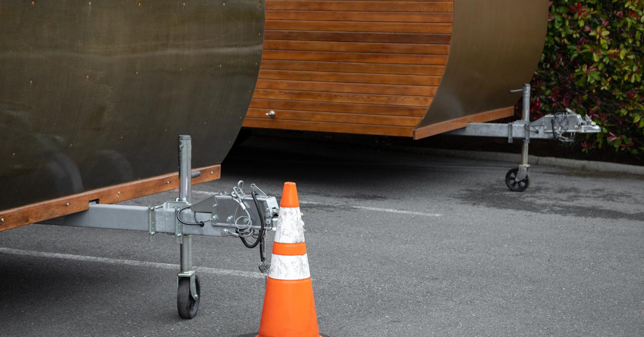 How To Install A Weight Distribution Hitch (Beginner's Guide)