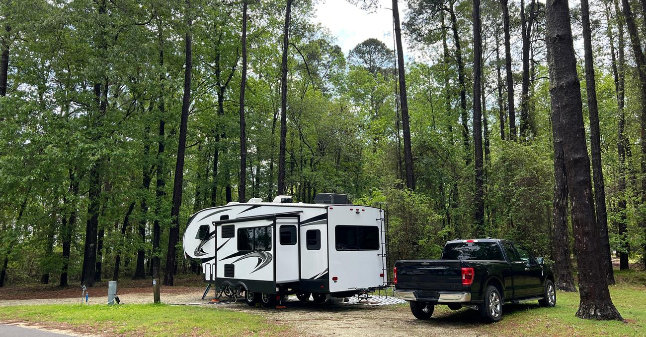 How To Tow A Fifth Wheel With An SUV Junkyard Mob