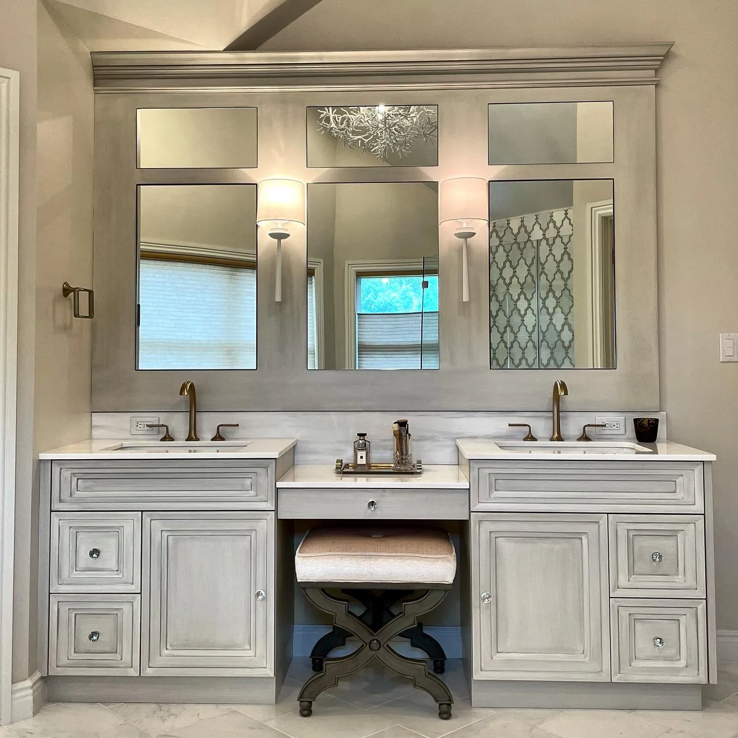 Layered Lighting: Crafting the Perfect Ambiance
