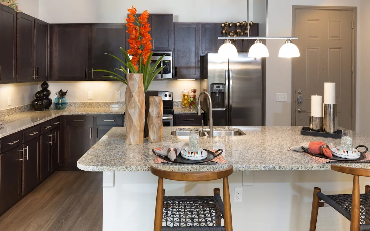 The Top 11 Apartments in Richardson Lighthouse