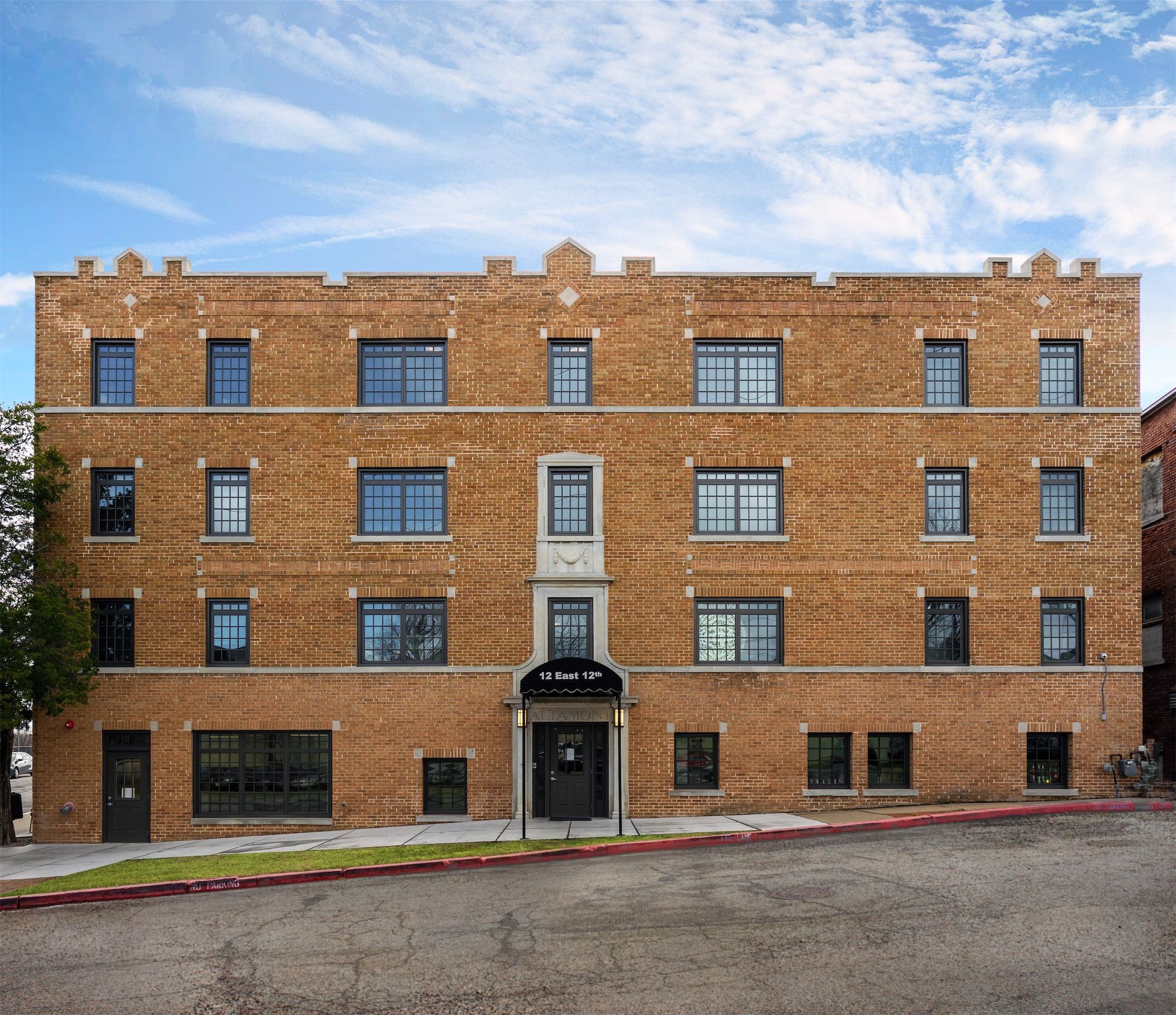 Altamont Apartments 1Architecture