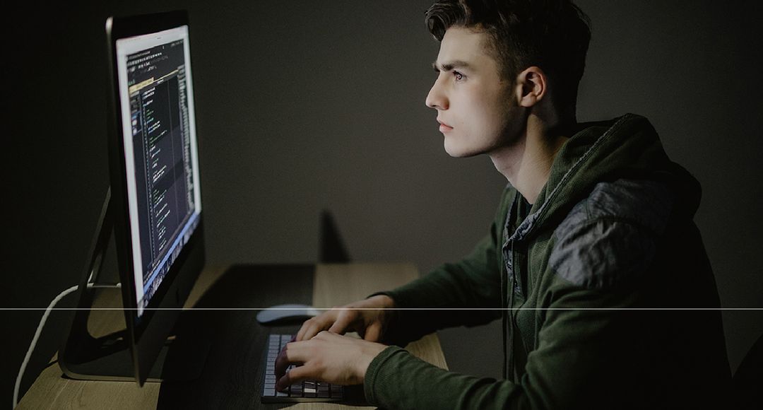 Charles Babbage: The Inventor of the First Mechanical Computer ...