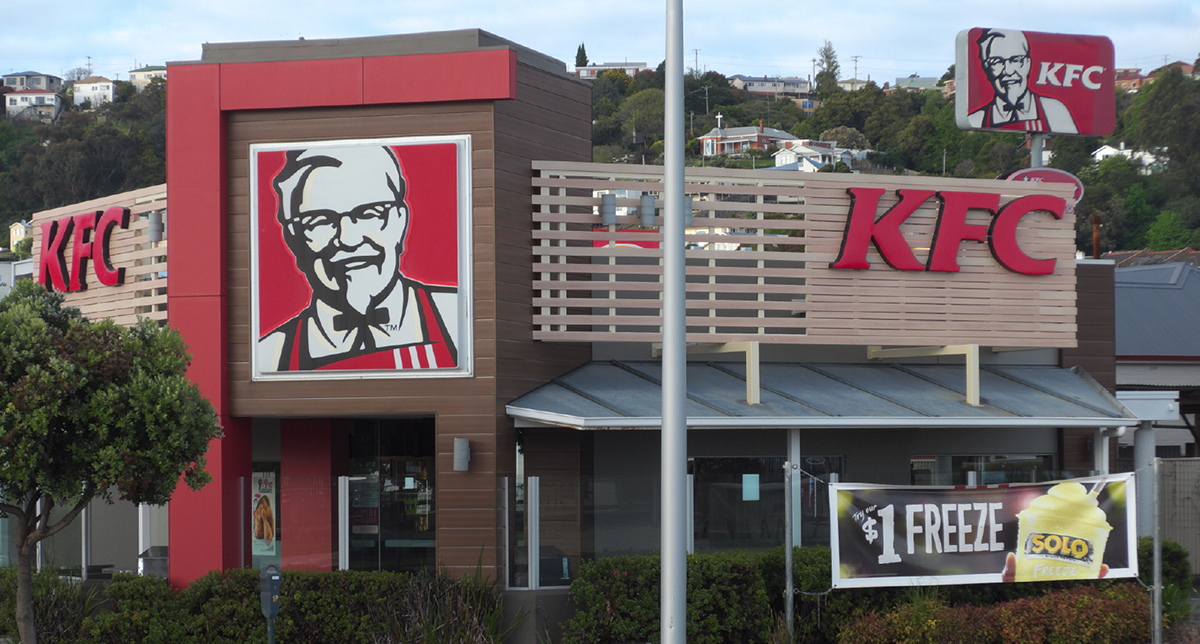 Colonel Sanders Rejected 1,009 Times Before Starting KFC Elephant